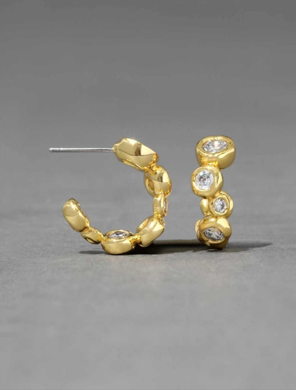 Alexis Bittar Asterales Gold Small Hoop Earring